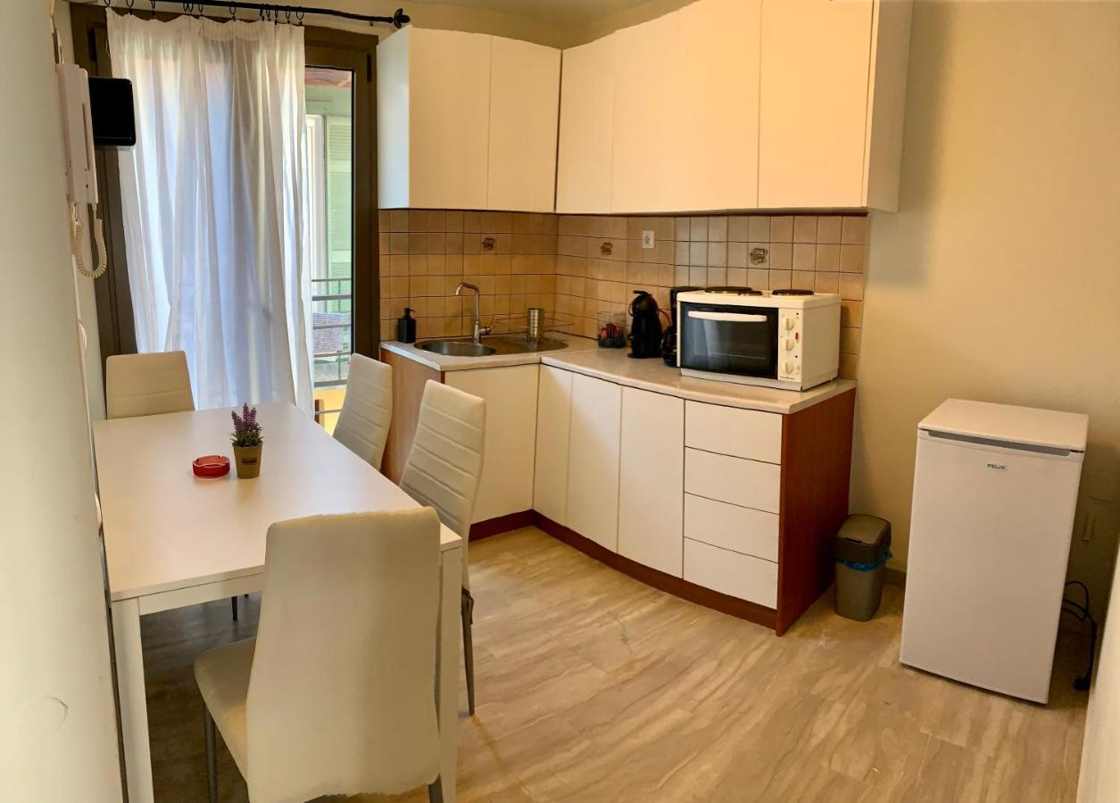 Filippos House Apartment Lefkada City Bagian luar foto